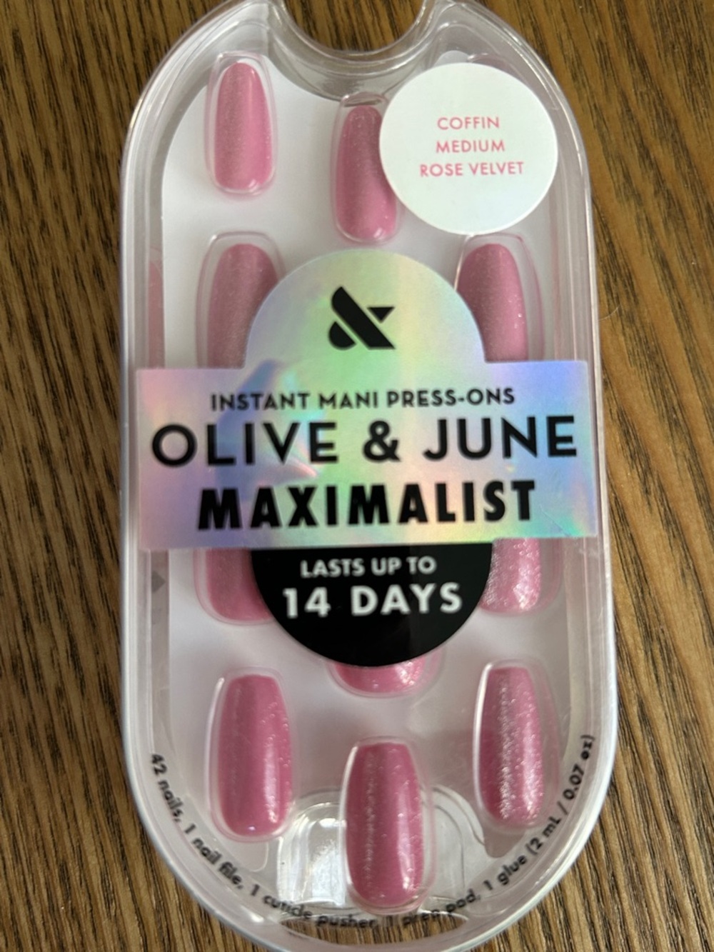 Maximalist Press-On Nails in Rose Velvet (Coffin Medium)